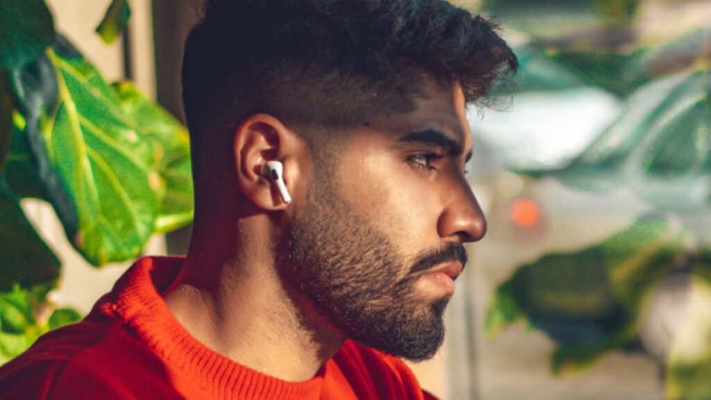 airpods_amir_riazipour_unsplash_1742028529591.jpg